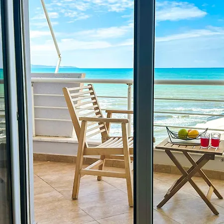 Wonderful 641 Apartament